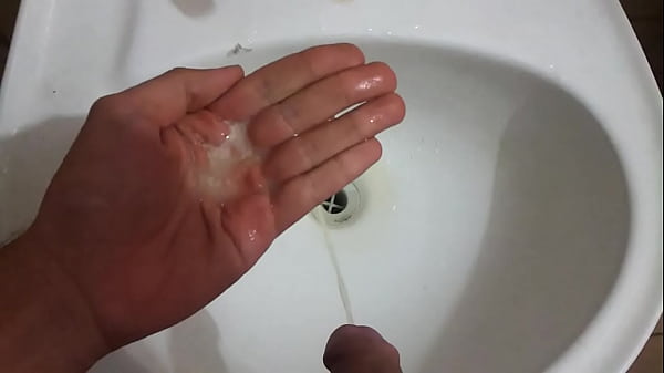 Play MP4 - REAL Pissing White Creamy Cum - No Hands