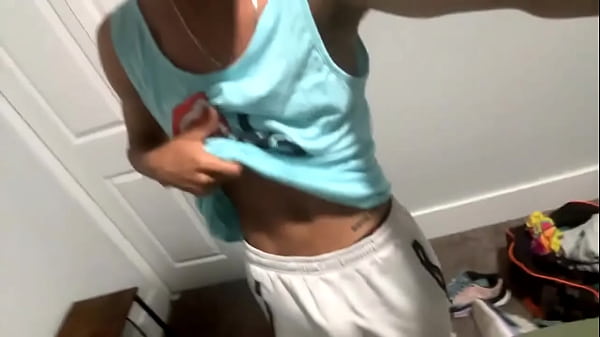 Play MP4 - On my way to the gym&comma; anyone wanna join&quest;