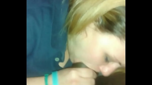 Play MP4 - Thrill and Connie