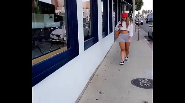 Nonton Vid 20180218 005401 thumbnail