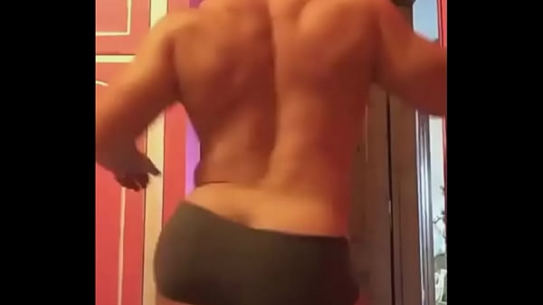 Macho Dan&ccedil_ando de Sunga