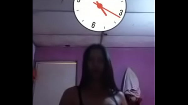 Chica caliente en tanga