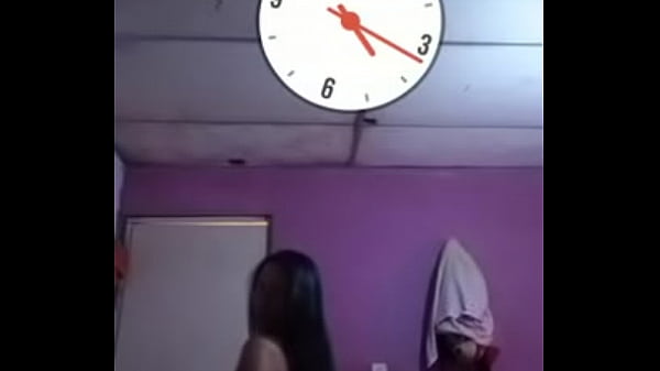 Chica caliente en tanga