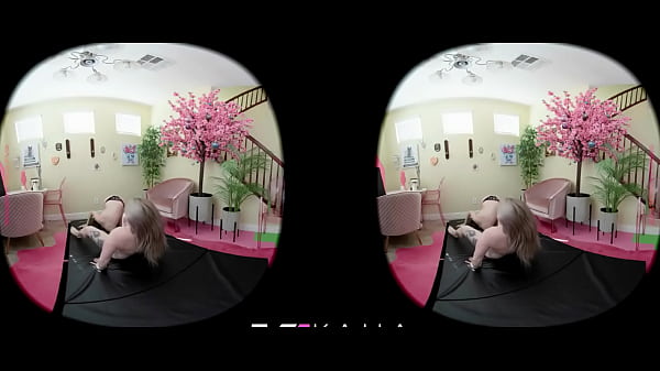 Sorority Mean Girls Bully & Wedgie Each Other VR 