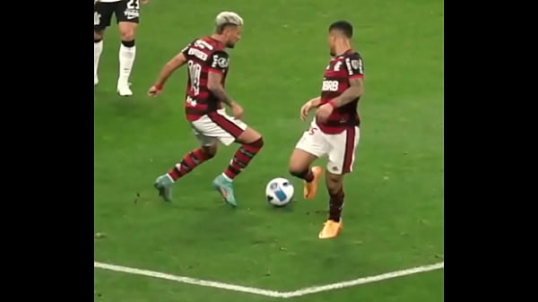 Nonton Arrasca Transando A Zaga Do Corinthians thumbnail