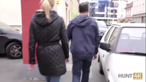 HUNT4K. Cocu bien pay&eacute; pour sa superbe blonde 
