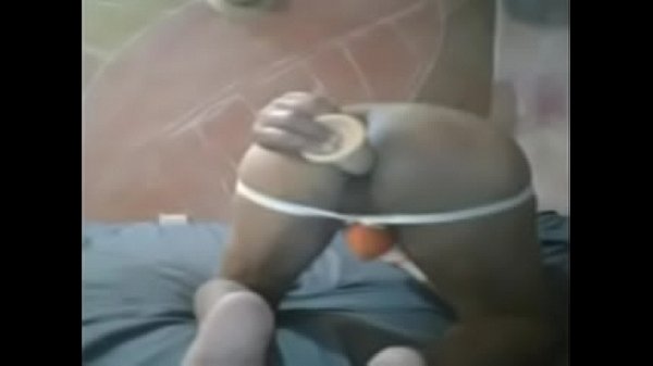 jugando con dildos #22 