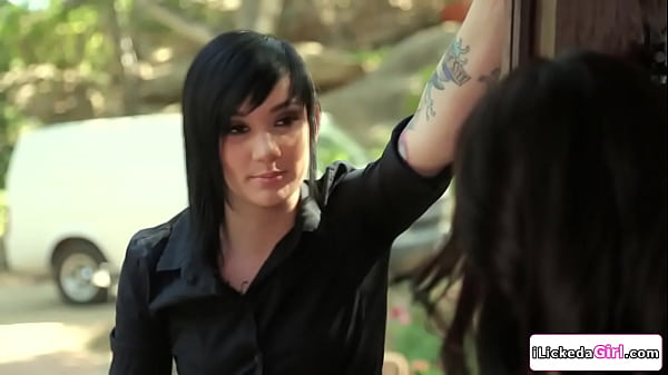 Lesbian delivery crew fucking petite client_with strap on