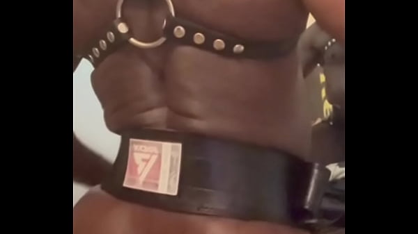 Play MP4 - Video Chat Fishnet Black Muscle Butt Sex Toying