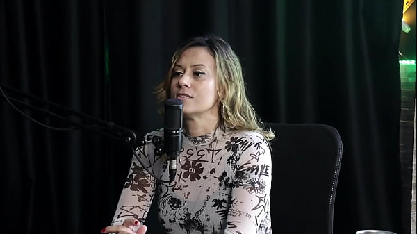 &eacute; bom experimentar para saber do que gosta tem que se entender o corpo e falou dos seus projetos para lan&ccedil;amentos ang&eacute;lica morango watch sheer red 