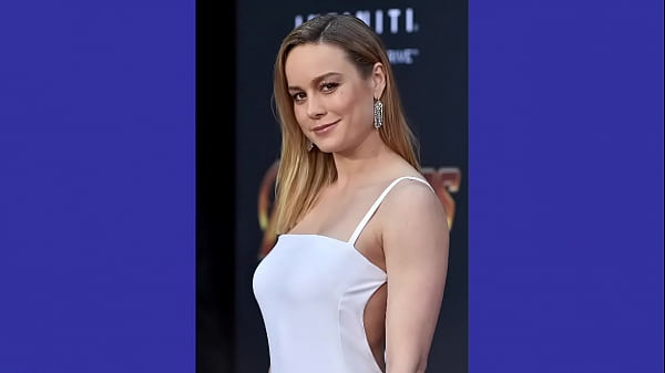 Nonton Mcu's Hot Babe Captain Marvel Sexy Video thumbnail