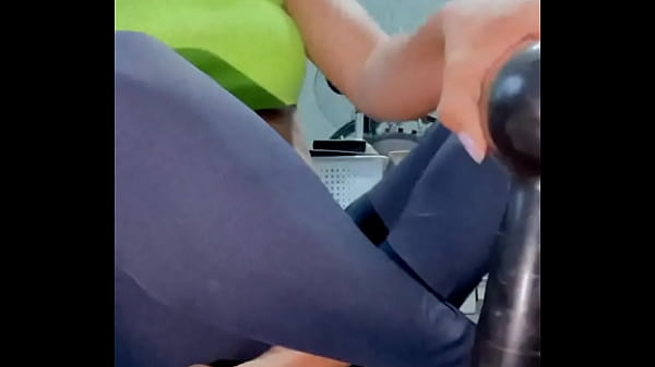 ISSO É PQ É VIRGEM FICOU TODA ARREPIADArosa vermelha rosered vip