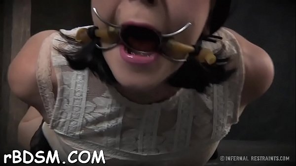 Hot woman is masturbating during the day