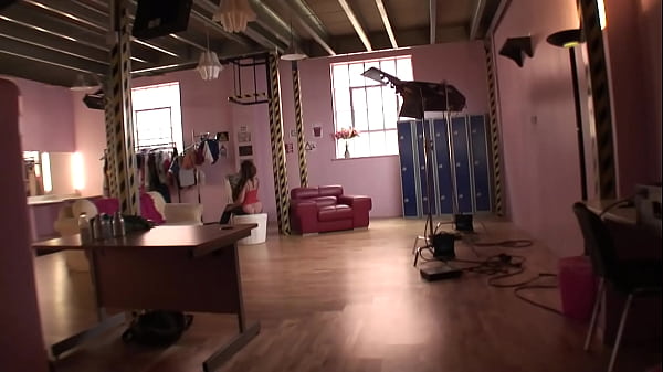 Nonton Sexy Tattoed Mom Fuck thumbnail