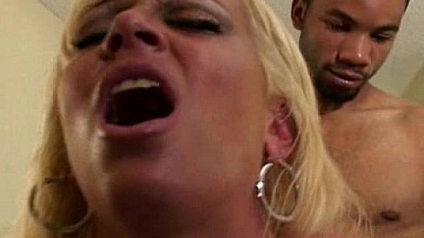 Zacara mature blonde wants big black dick 