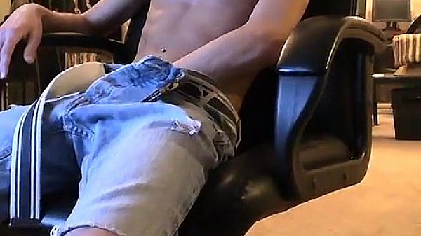 Hot twink scene Trace even mitts off the camera to keep him company 