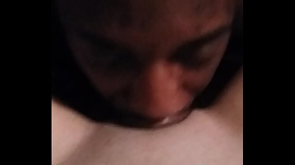 Nonton Eat Me B. thumbnail