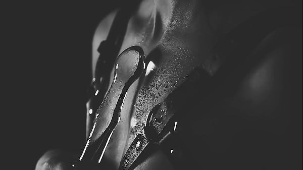 Nonton Bonne Journ&eacute;e Les Coquins thumbnail