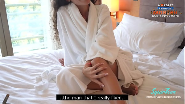 Tiny_hot MILFgot huge creampie from_hotel staff