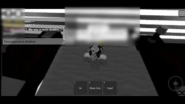 Me divierto con unachica hermosa a solas_en Roblox