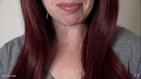 Play MP4 - Your Friend's Hot Step-Mom