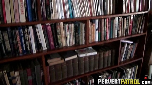 Met a real nice_slut at_the laundromat and perved out on_her 1