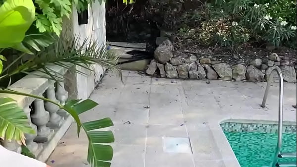 Nonton Bien Arriv&eacute;e En Vacances, Et Vous C&rsquo;est Pour Quand ? Pour Ceux Qui Seront Pas... thumbnail