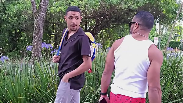 Dei gostoso para o macho - Bareback 