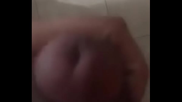 Me la jalo bien duro 