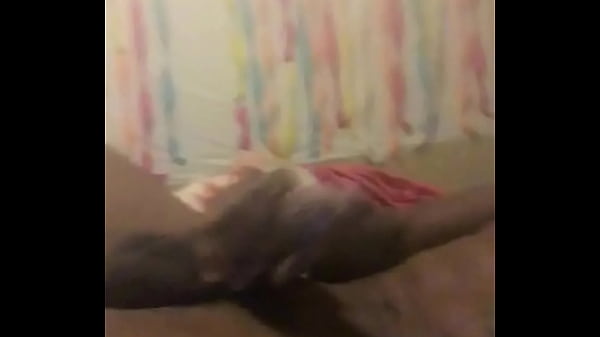 Play MP4 - Nastyboy cums while wife in the shower