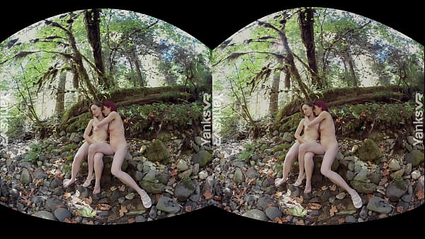 Yanks Amateur Babes AnaBelle Finger Fuck Fun