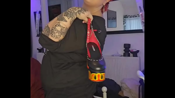 I Realised When Filming This That I Can't Do Transitions Sellingcontent Contentcreator Cornstar thumbnail