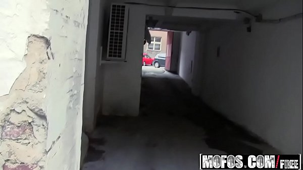 Play MP4 - Mofos - Public Pick Ups - &lpar;Ashley Woods&rpar; - A Fair Trade