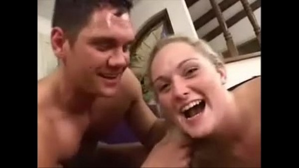 Ragazza Bionda Inculata a_pecora da Cazzo_Enorme