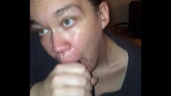 White_bitch sucking mydick then cleaning thatnut up_proper