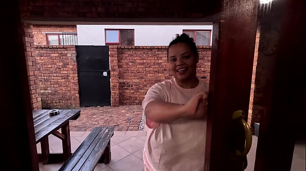 Nonton Roleplay Taking My Clothes Off And Making A Deal With The Neighbor For Rent. thumbnail