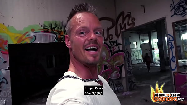 TIGHT MILF PUSSY FINGERED AND FUCKED OUTDOORS 