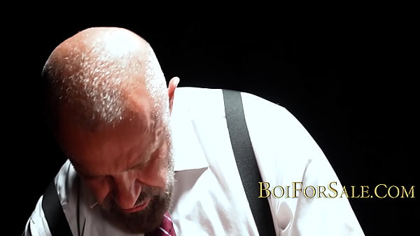 Horny Twink Fucked With Dildo Right Before Auction 