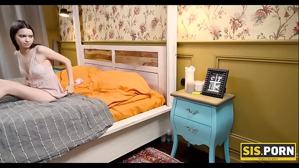 Play MP4 - SIS&period;PORN&period; Boy satisfies carnal desire fucking stepsisters wet pussy