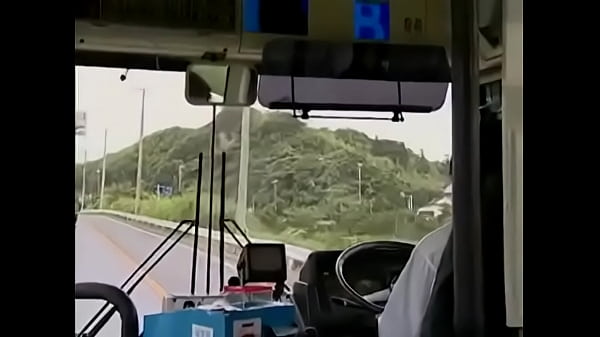 Play MP4 - Tsukamoto bus