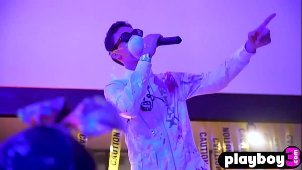 Petite blonde MILF Rachel Harris enjoys first posing action and_sweet photo session