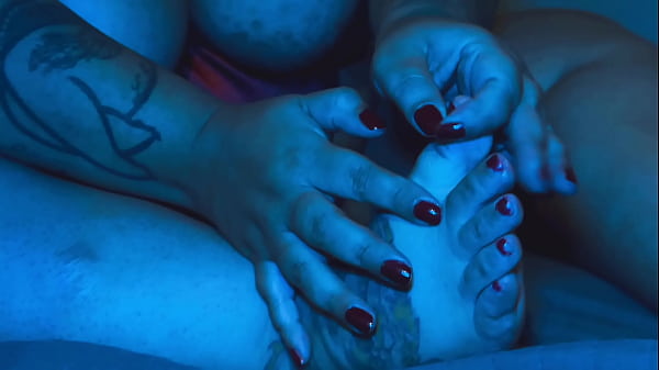 Kiss My Bbw Feet thumbnail
