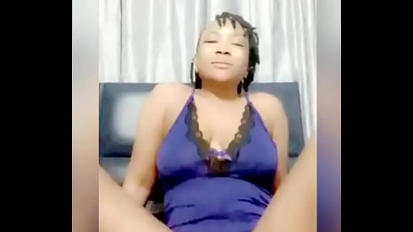 Nonton Me Rocking Myself thumbnail