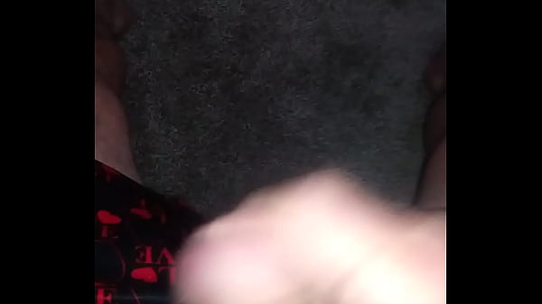 Play MP4 - Tomgobbler