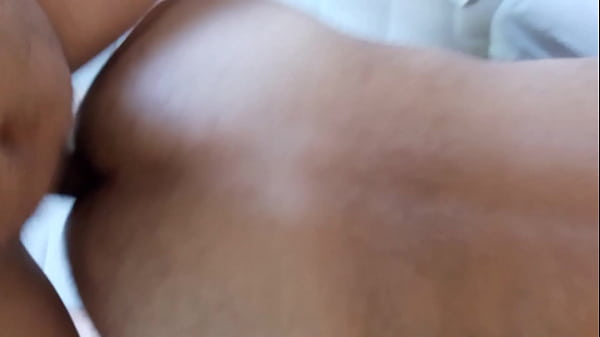 METENDO DE QUATRO BARE