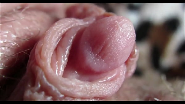 Play MP4 - big clit orgasm closeup