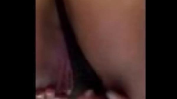 Play MP4 - RUB MY COOCHIE