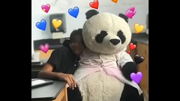 Thick girl enjoys big papi present 