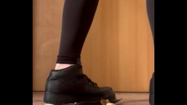 Crushing and stomping a apple 