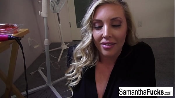 Play MP4 - James Deen shows up on set and fucks Samantha Saint